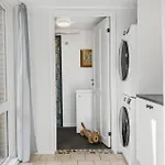 5 Bedroom Cozy In Casa vacanze *