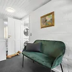 5 Bedroom Cozy In Casa vacanze Ulfborg