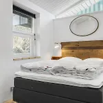 5 Bedroom Cozy In Ulfborg