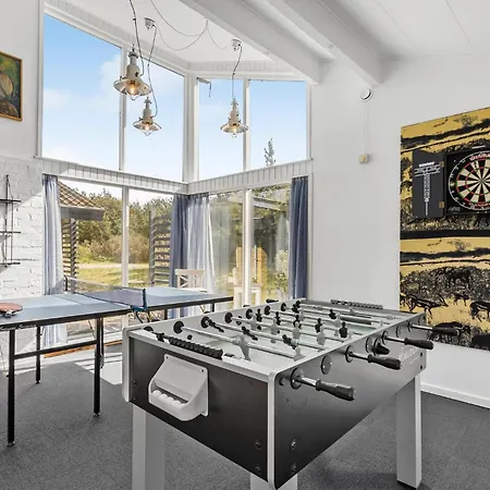 4 Bedroom Gorgeous In Σπίτι διακοπών
