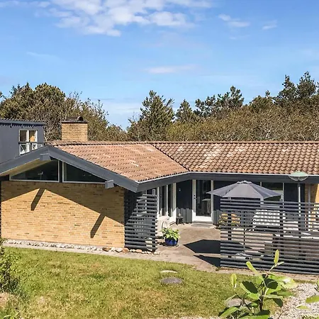 Σπίτι διακοπών 5 Bedroom Cozy In