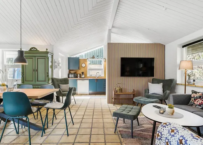 Σπίτι διακοπών 5 Bedroom Cozy In Ulfborg