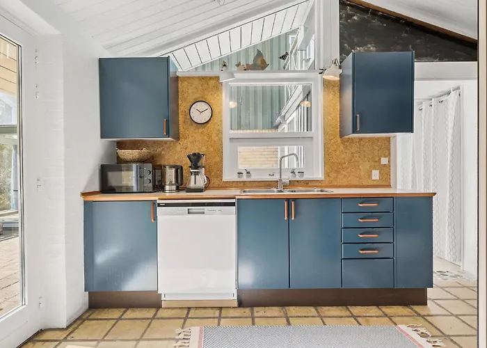 5 Bedroom Cozy In Сasa de vacaciones *