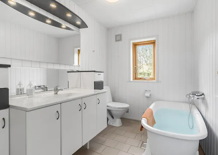 5 Bedroom Cozy In Σπίτι διακοπών